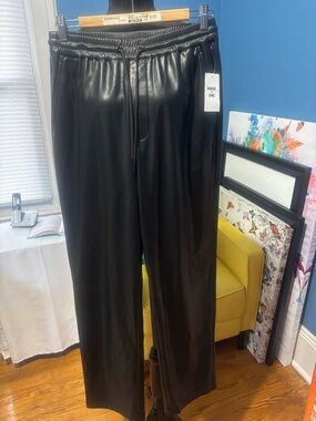 Men's Black Faux Leather Jogger Pants size small